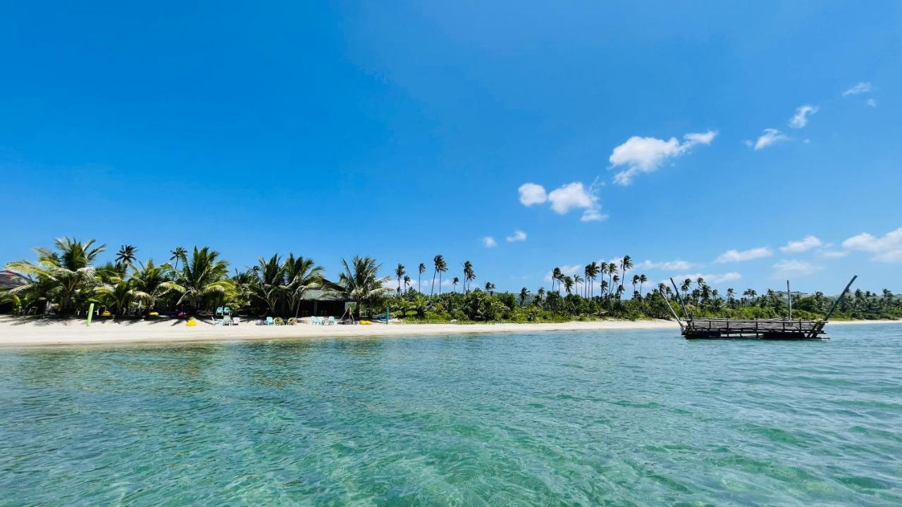 Footprints Beach Resort Agpudlos Exterior foto